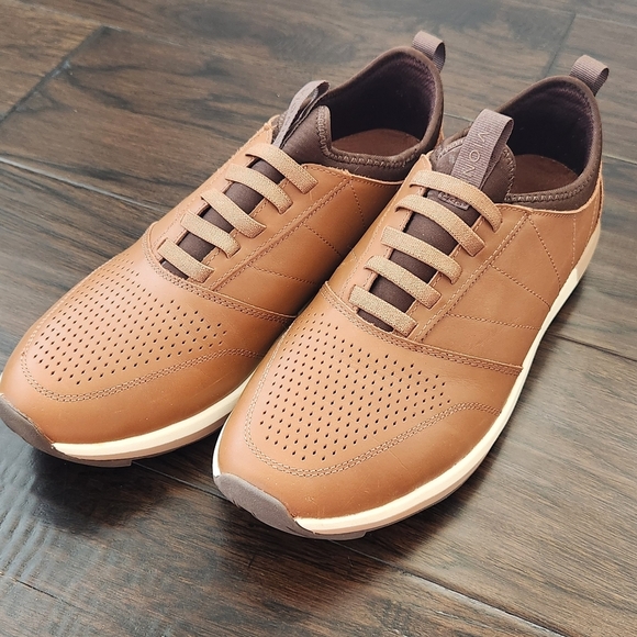 Men's Brown Leather Sneakers - Picture 9 of 12